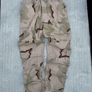 Propper Men's Tan and Brown Cargo Pants